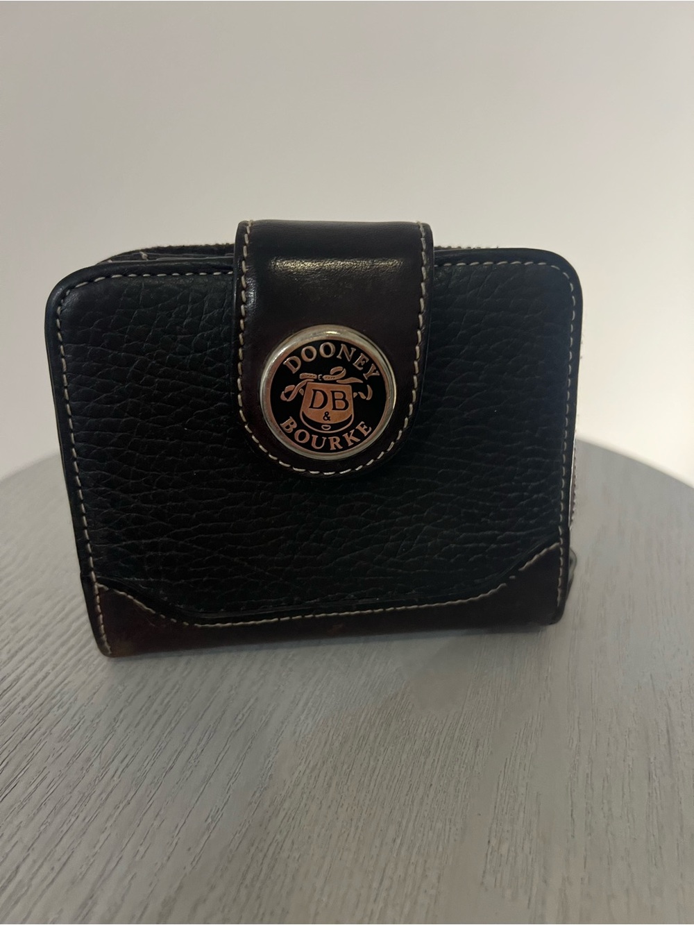 Dooney & Bourke Leather Wallet Black Brown Pebbled Zip Around Snap Coin Purse